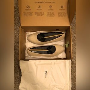 Baubax Travel Shoes Dressy Heels Beige